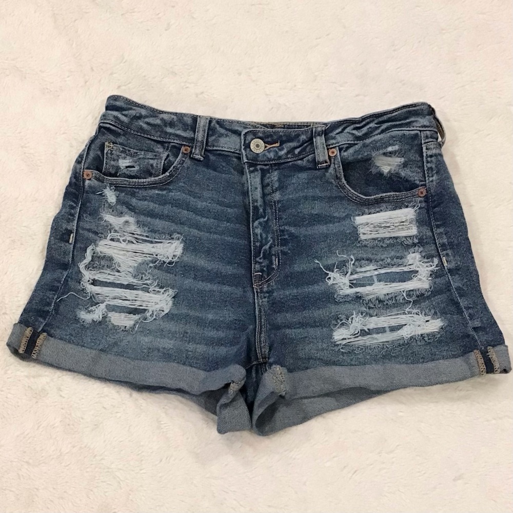 American Eagle 10 Mom Denim Shorts Women’s High Rise Distressed Cuffed Stretch
